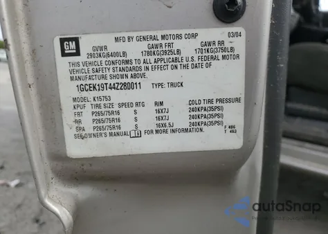 2004 Chevrolet Silverado K1500 z USA, uszkodzony, nr VIN 1GCEK19T44Z280011